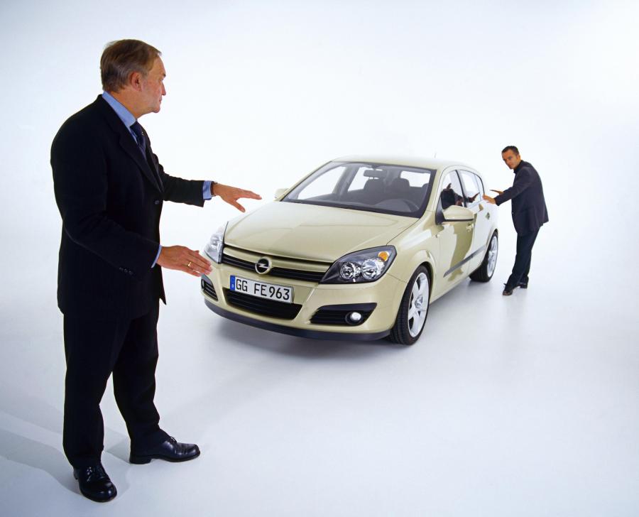  Opel Astra 2005 года  (фото 67 из 141)